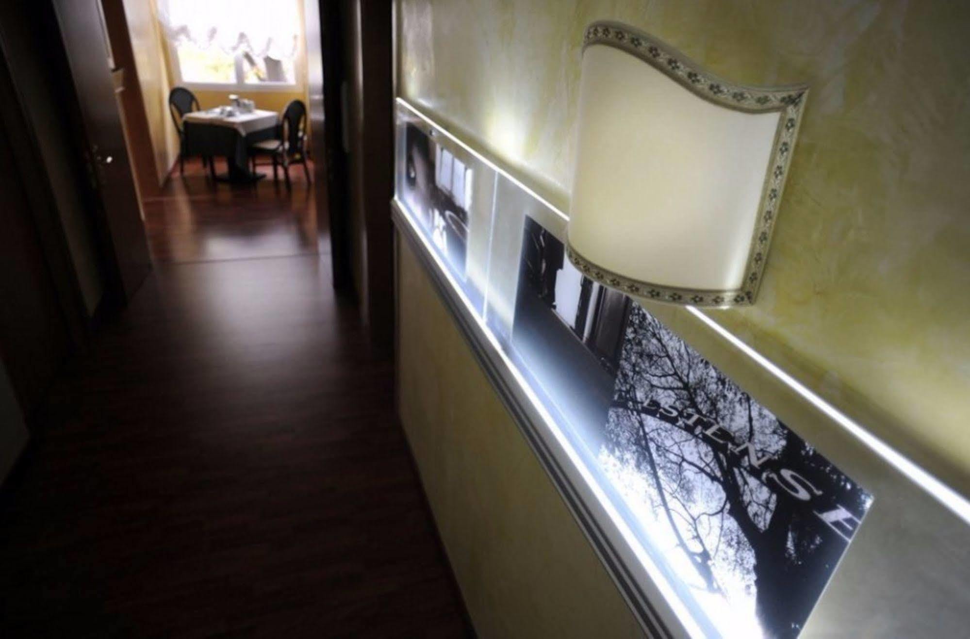 Hotel Estense 3*