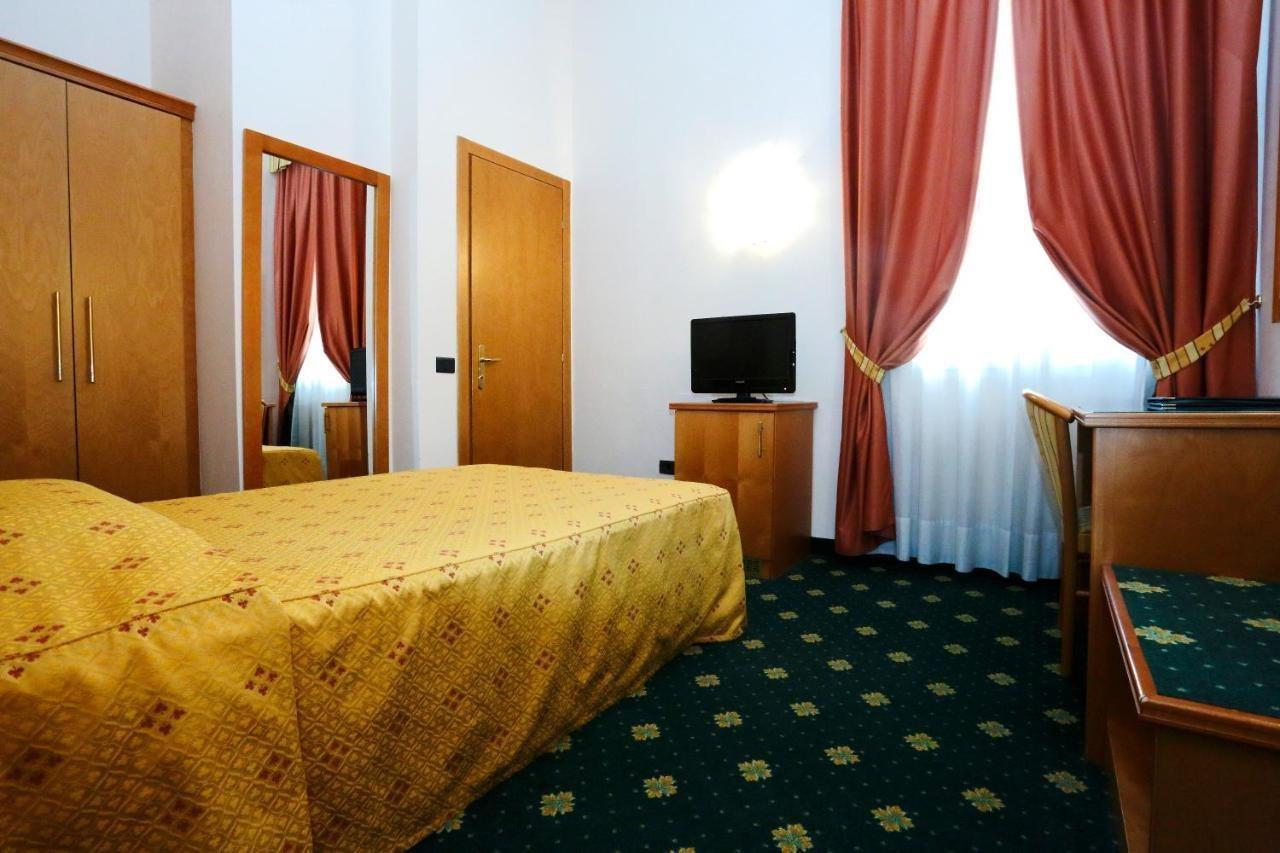 Estense Hotel 3*
