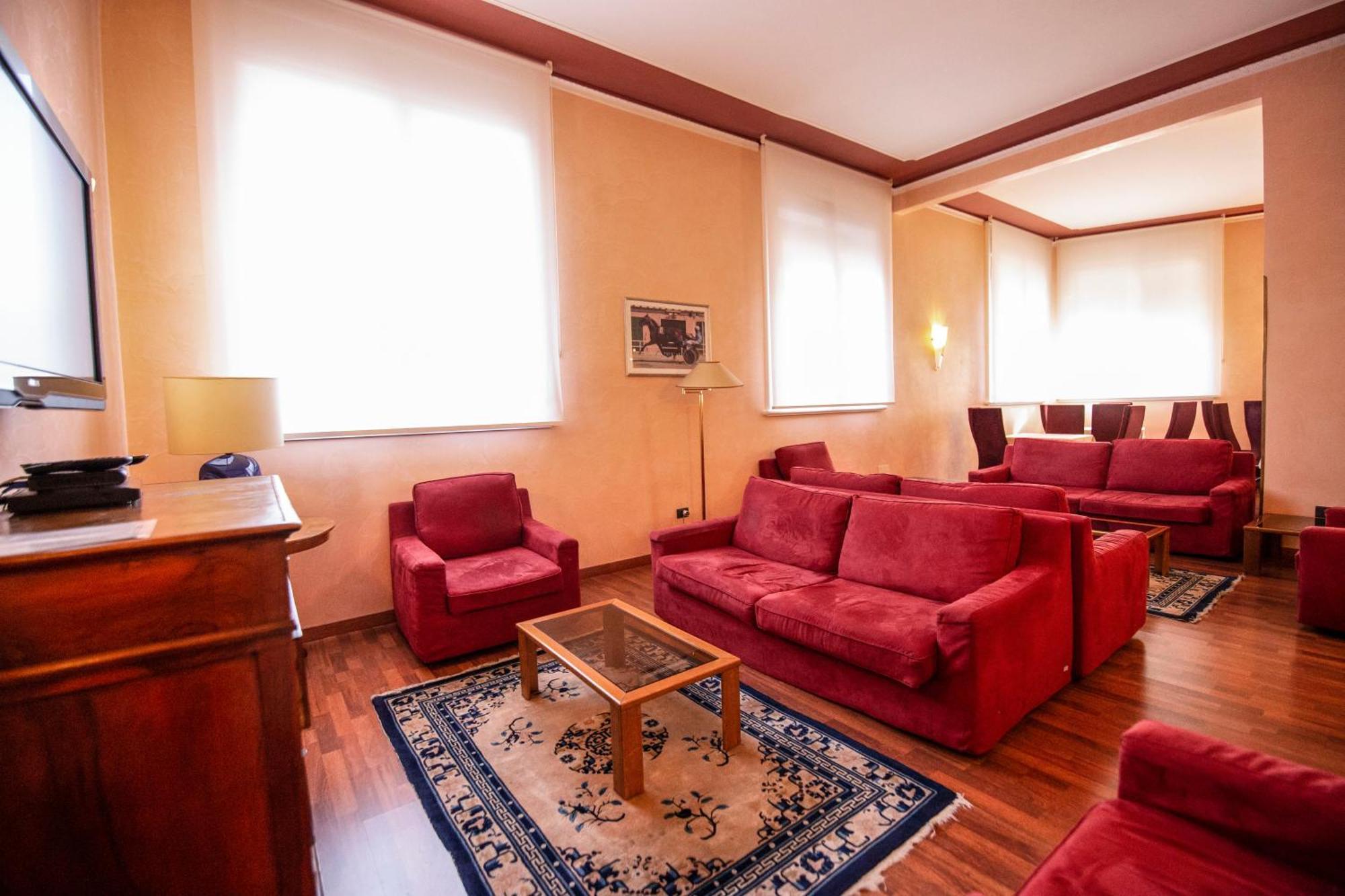 Estense Hotel Módena