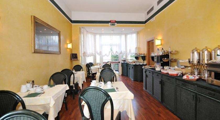 Estense Hotel 3*