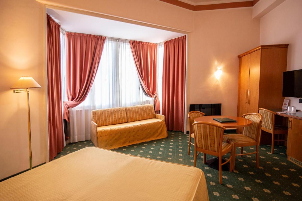 Hotel Estense Módena